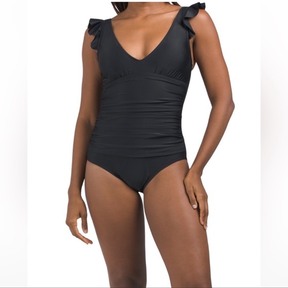 Super cute one piece swimsuit - Picture 3 of 4